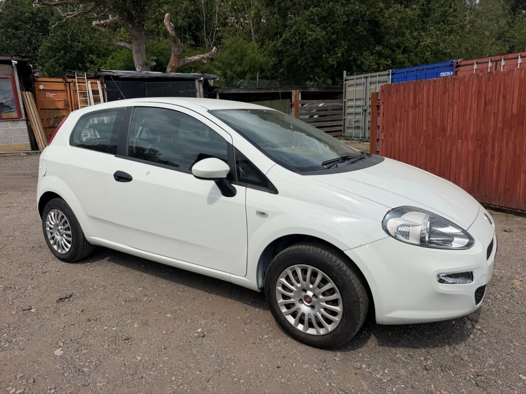 Fiat Punto 1.2 Pop Euro 6 White