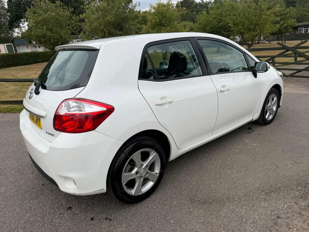 Toyota Auris Sr Blue #8