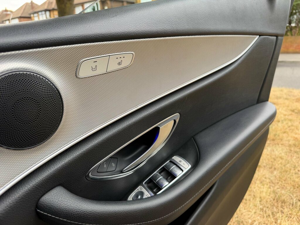 Mercedes-Benz E Class E 200 Amg Line Premium 9G-tronic White #18