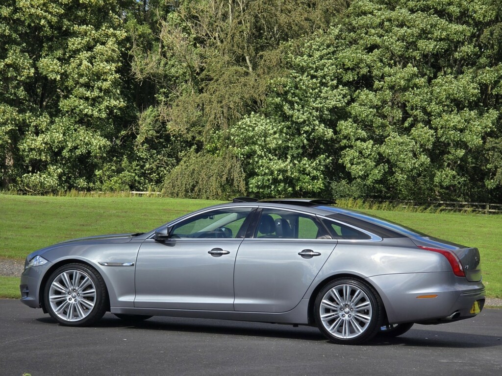 Jaguar XJ Saloon 3.0D V6 Portfolio Euro 5 Ss Lw Black #12