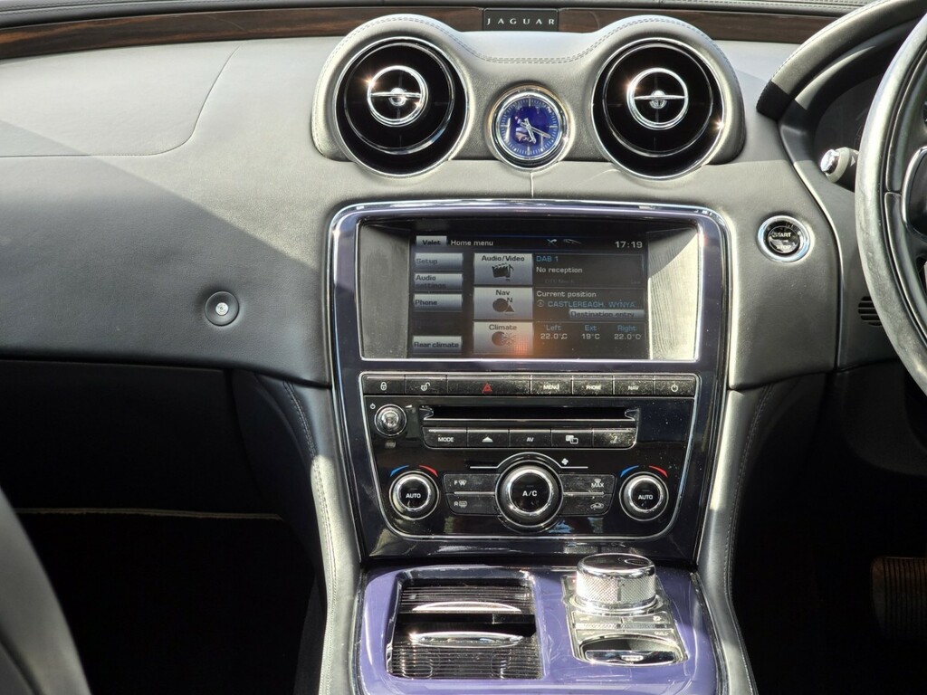 Jaguar XJ Saloon 3.0D V6 Portfolio Euro 5 Ss Lw Black #46