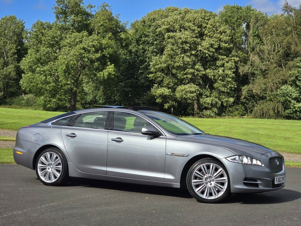 Jaguar XJ Saloon 3.0D V6 Portfolio Euro 5 Ss Lw Black #32