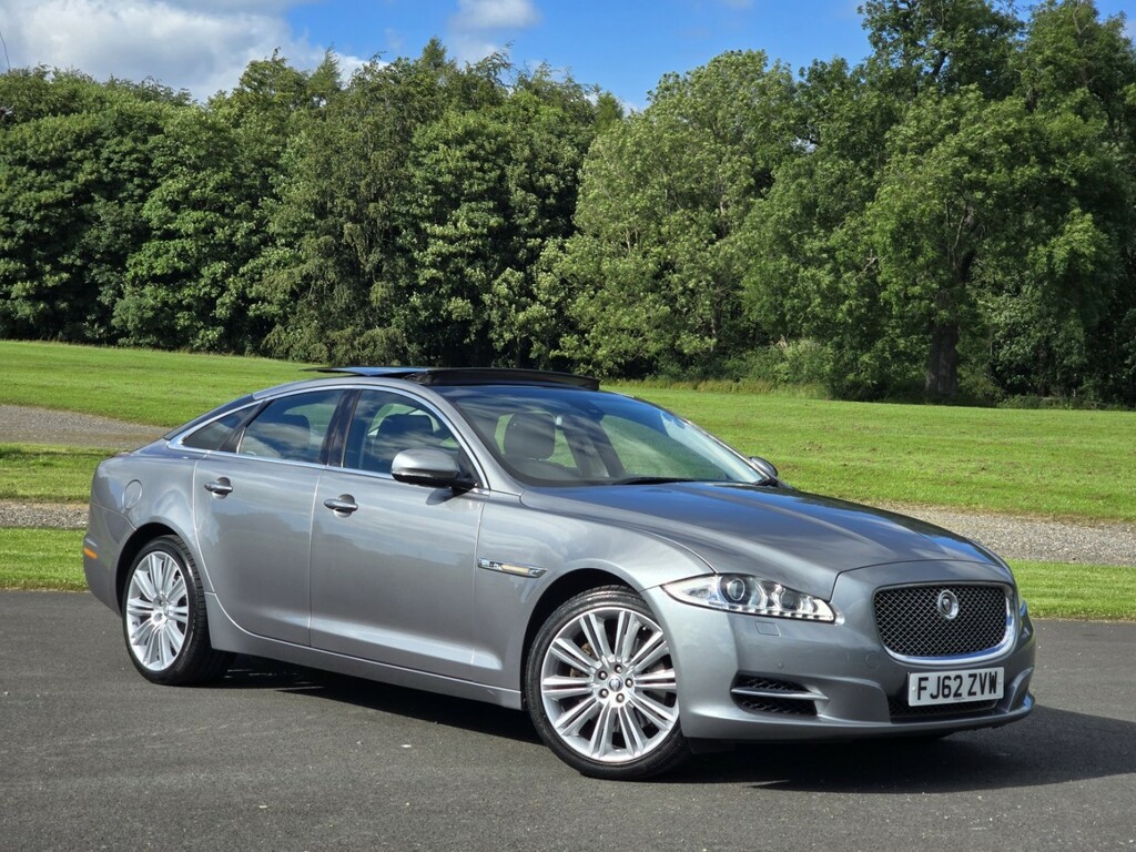 Jaguar XJ Saloon 3.0D V6 Portfolio Euro 5 Ss Lw Black #31
