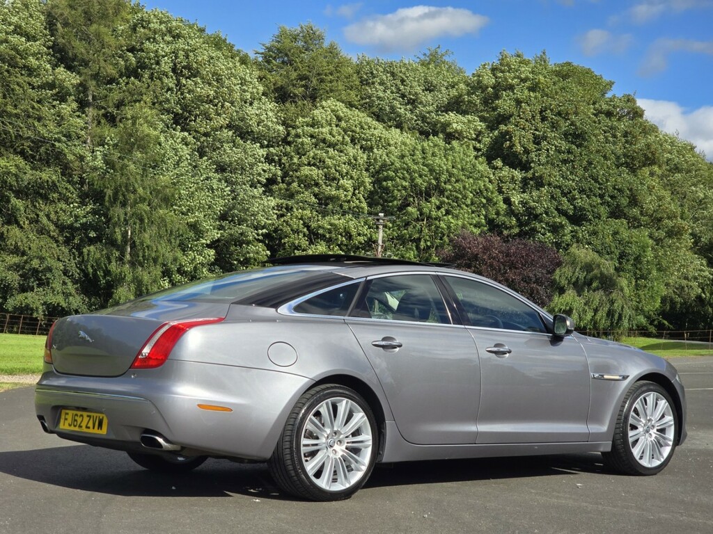 Jaguar XJ Saloon 3.0D V6 Portfolio Euro 5 Ss Lw Black #38