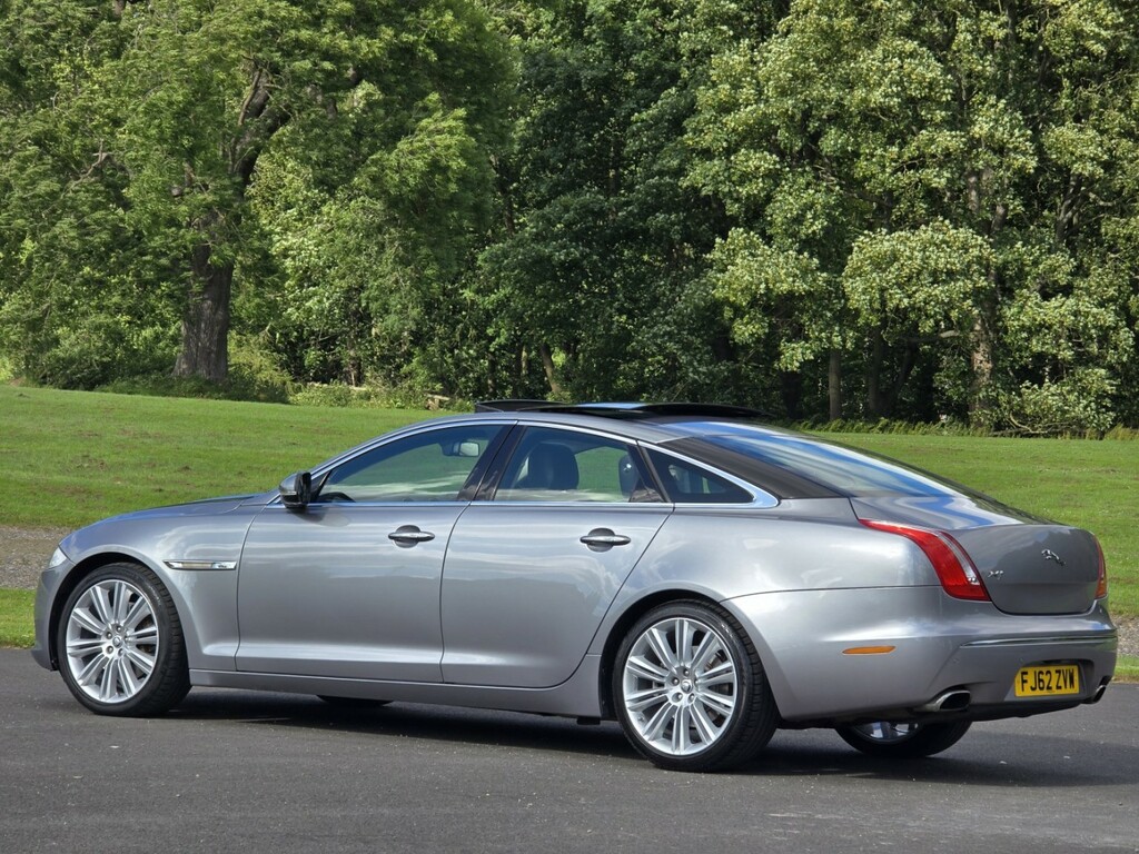 Jaguar XJ Saloon 3.0D V6 Portfolio Euro 5 Ss Lw Black #11