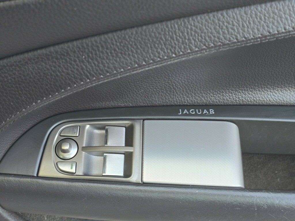 Jaguar XK 4.2L Null Blue #25