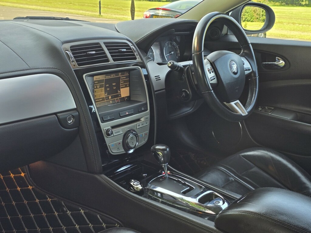 Jaguar XK 4.2L Null Blue #32