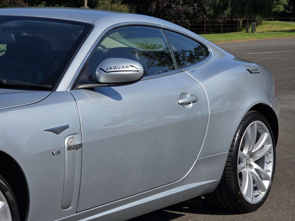 Jaguar XK 4.2L Null Blue #18