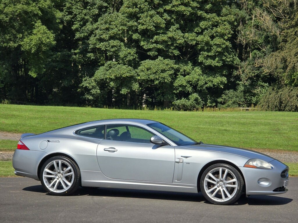 Jaguar XK 4.2 V8 Silver #6