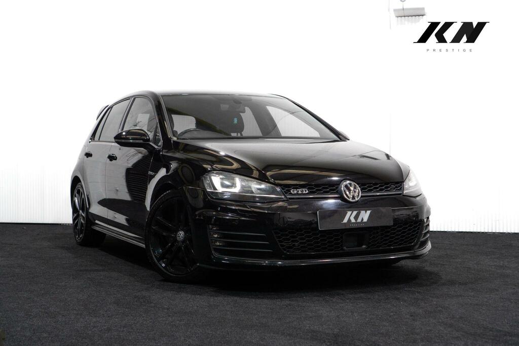 Volkswagen Golf Gtd Black