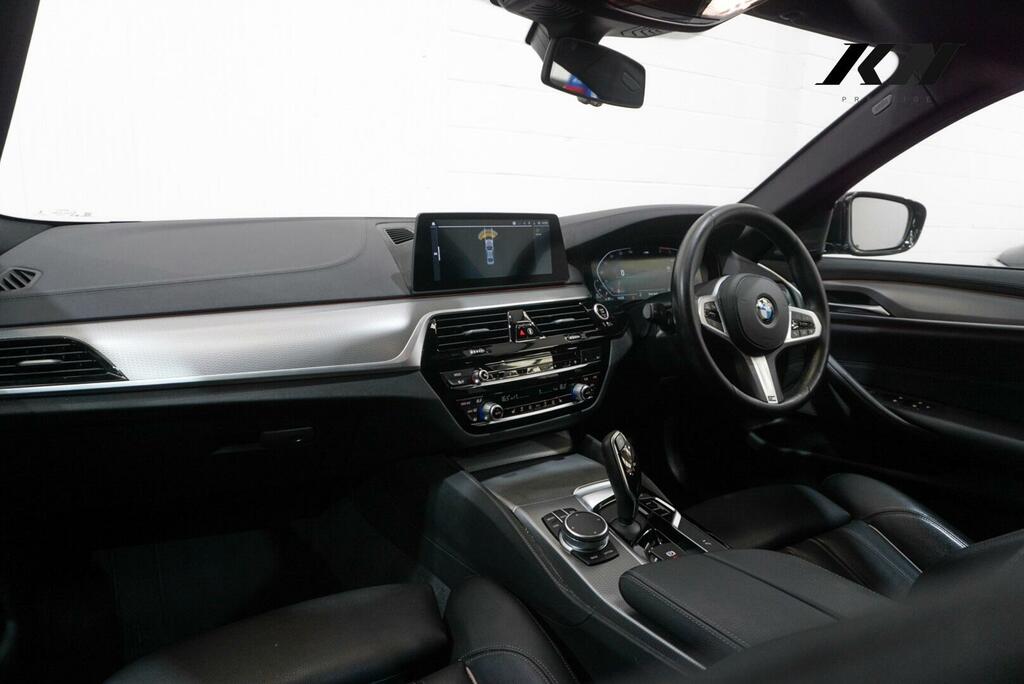 BMW 5 Series M Sport Black #3