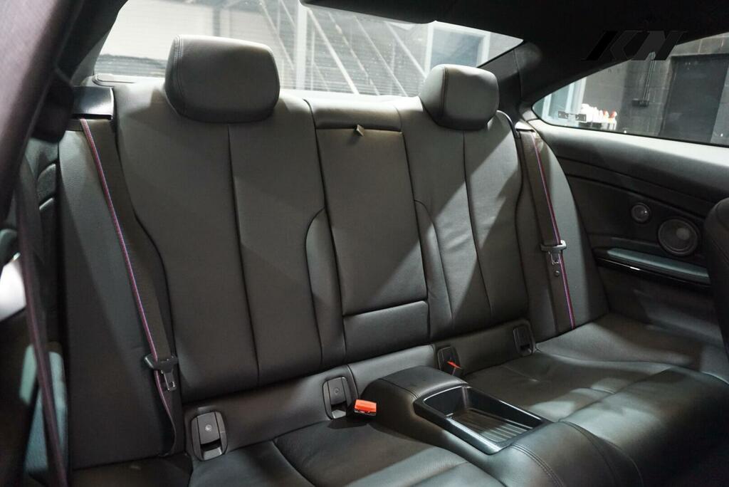 BMW 4 Series 3L M Sport Black #7