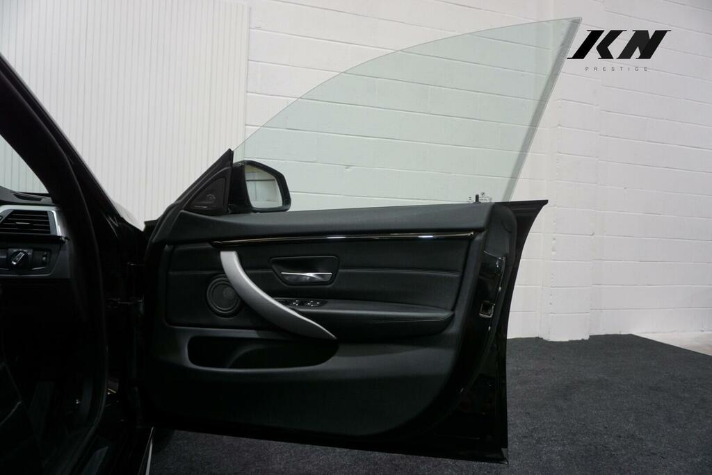 BMW 4 Series Gran Coupe 2L M Sport Black #36