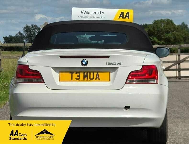 BMW 1 Series 2.0 120D Exclusive Edition Steptronic Euro 5 T3MUA White #6