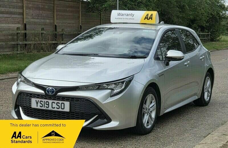 Toyota Corolla 1.8 Vvt-h Icon Tech Hatchback Hybrid Cv YS19CSO Silver #3