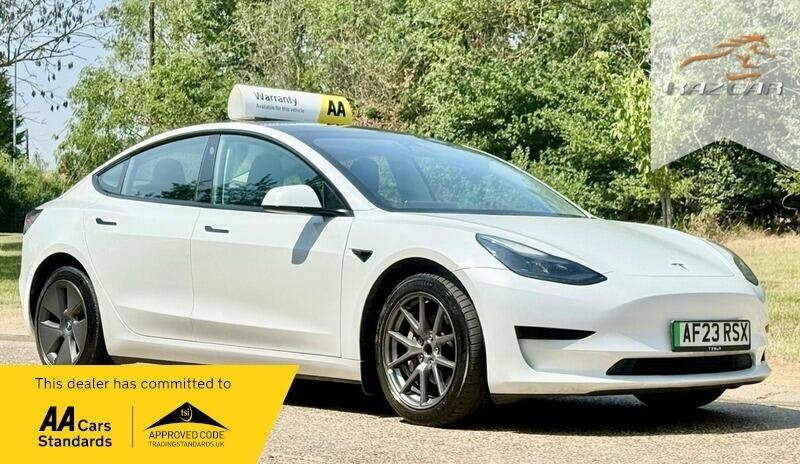 Tesla Model 3 Auto Rwd 4dr White