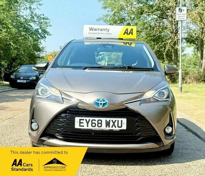 Toyota Yaris Blue Bi-tone Vvt-i Blue #2