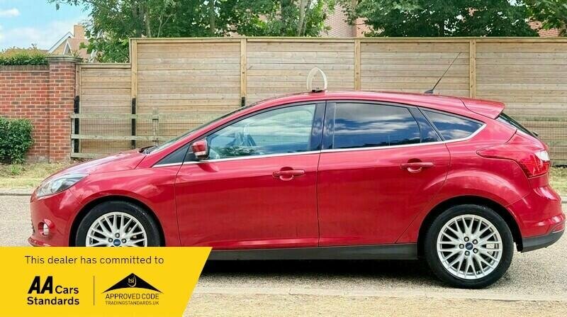 Ford Focus 1.5 Zetec Tdci 118 Bhp 0 Tax-year Mot Silver #9