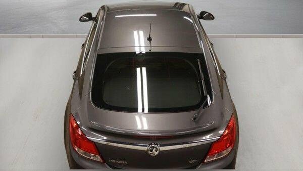 Vauxhall Insignia Hatchback Black #7