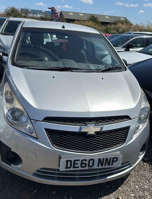Chevrolet Spark 1.0I Euro 5 Silver