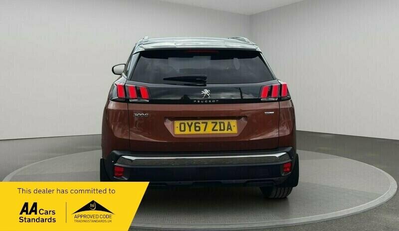 Peugeot 3008 1.2 Puretech Allure Eat Euro 6 Ss Brown #4