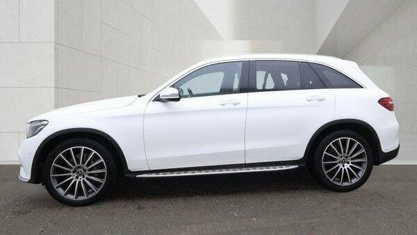 Mercedes-Benz GLC Class 2.1 Glc220d Amg Line Premium Plus G-tronic 4Mati White #5