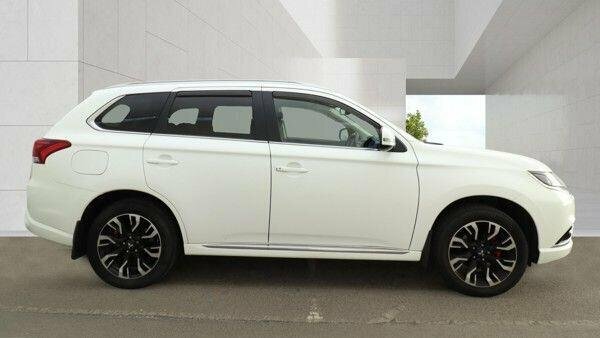 Mitsubishi Outlander 2.0H 12Kwh Gx3h Cvt 4Wd Euro 6 Ss White #6