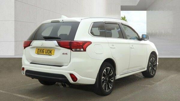 Mitsubishi Outlander 2.0H 12Kwh Gx3h Cvt 4Wd Euro 6 Ss White #4