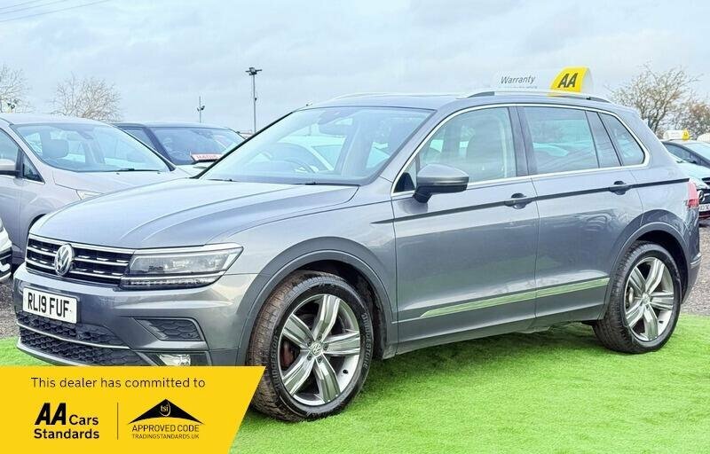 Volkswagen Tiguan 1.5 Tsi Evo Sel Dsg Euro 6 Ss RL19FUF Grey #4
