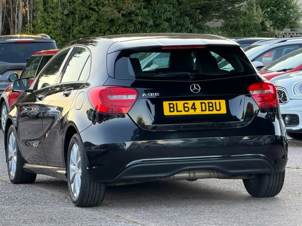 Mercedes-Benz A Class 1.6L Se Black #4