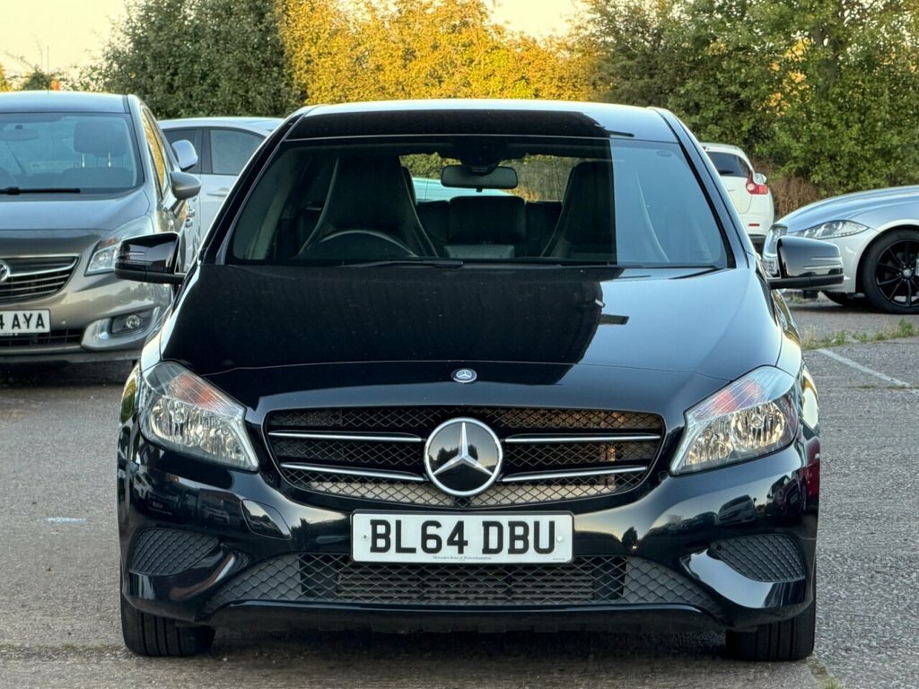 Mercedes-Benz A Class 1.6L Se Black #2