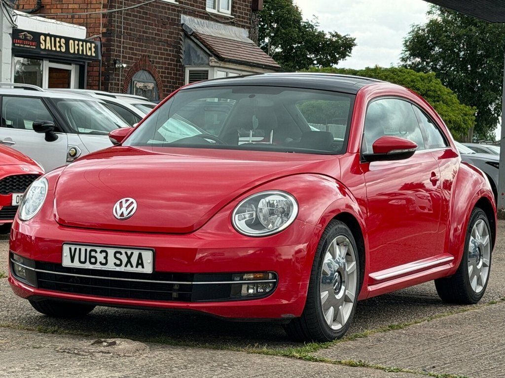 Volkswagen Beetle 2L Design Red #3