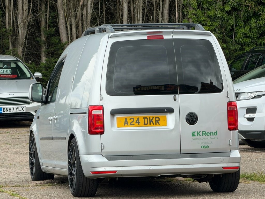 Volkswagen Caddy 2L Highline Silver #4