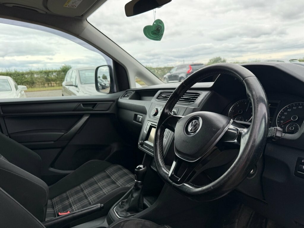 Volkswagen Caddy 2.0 Tdi 102Ps C20 Black Edition Bmt Pv, Rare Spe Black #9