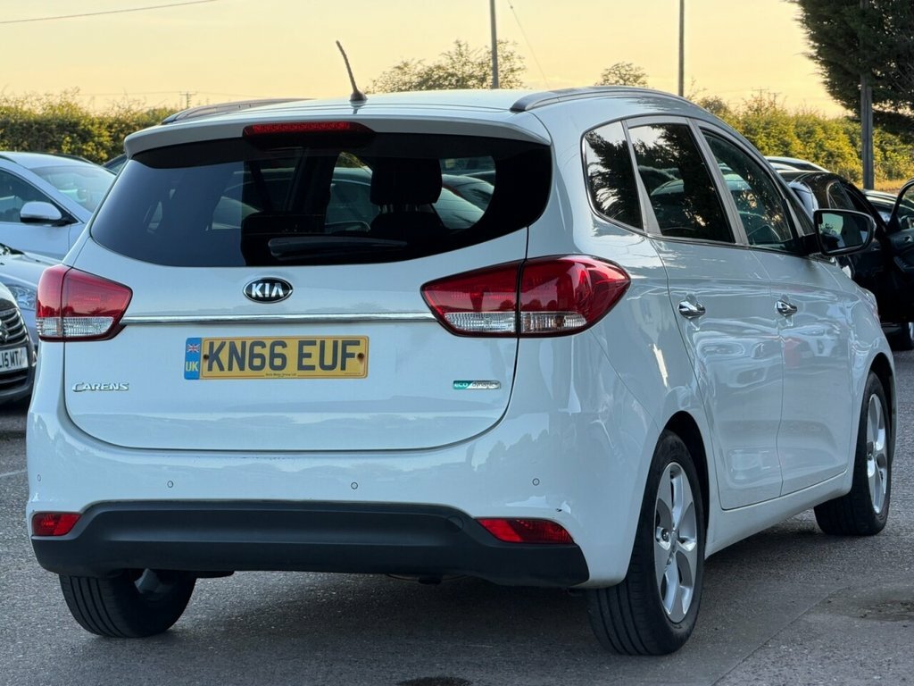 Kia Carens 1.6L 2 White #6