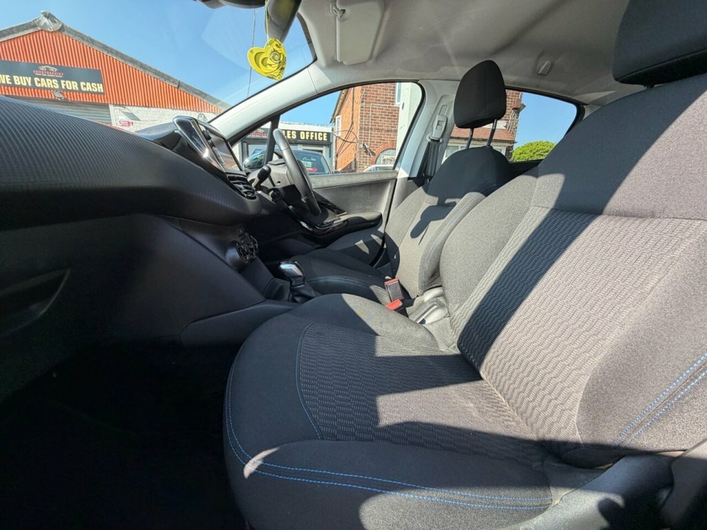 Peugeot 208 1.5 Bluehdi Active 5 Speed - Carplay Cruie C Grey #8