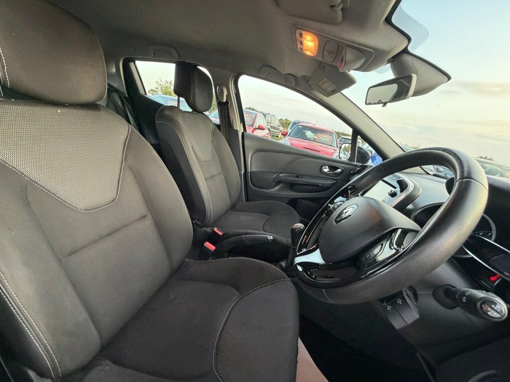 Renault Clio 1.5L Dynamique S Medianav Red #10