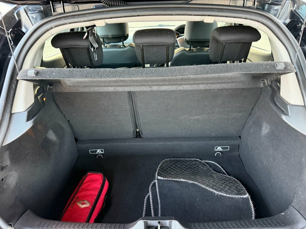Renault Clio 1.5L Dynamique S Medianav Red #13