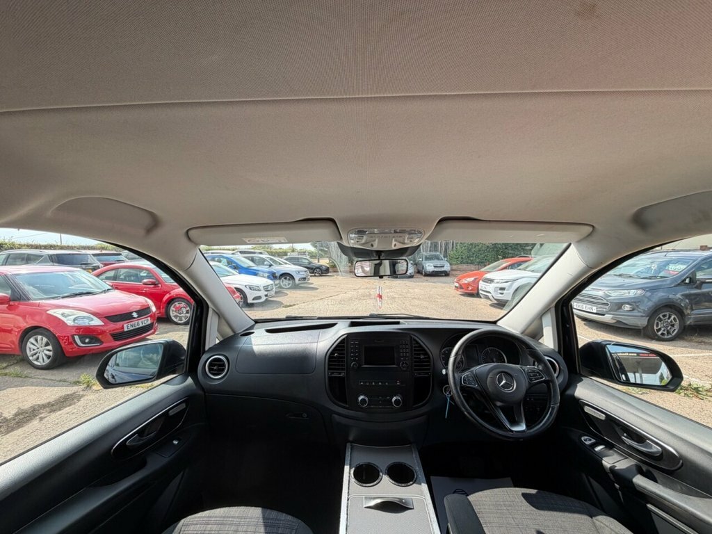 Mercedes-Benz Vito   #12