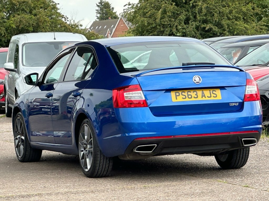 Skoda Octavia 2L Vrs Tdi Cr Dsg Blue #4