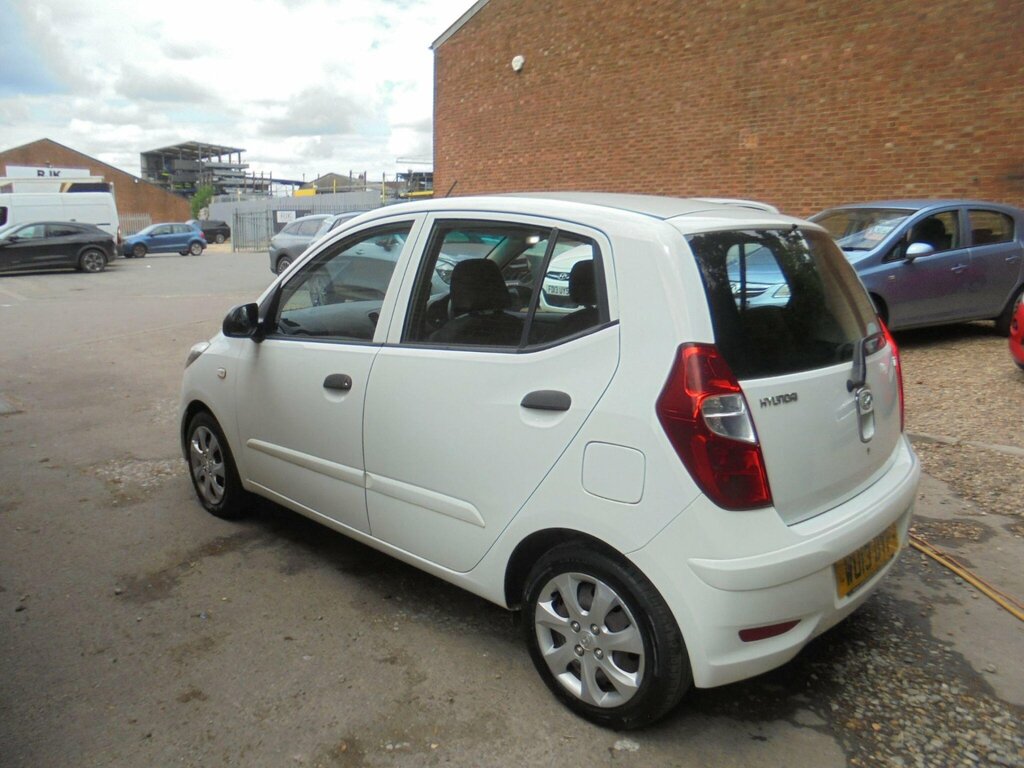 Hyundai I10 1.2 Classic Euro 5 WU13DYF White #6