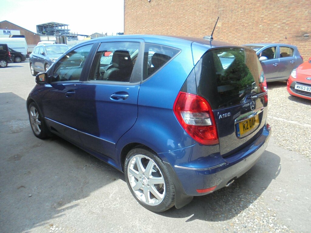 Mercedes-Benz A Class 1.5 A160 Avantgarde Se Cvt Blue #6