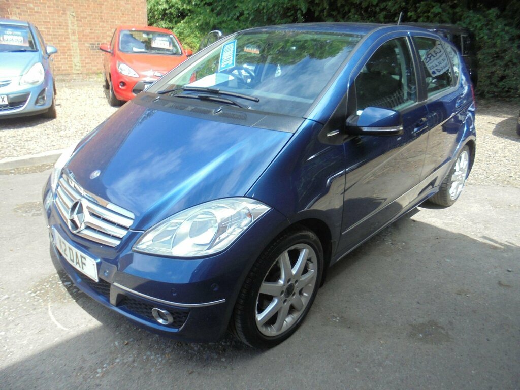 Mercedes-Benz A Class 1.5 A160 Avantgarde Se Cvt Blue #5