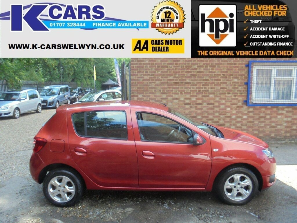 Dacia Sandero 0.9 Tce Laureate Euro 6 Ss Red