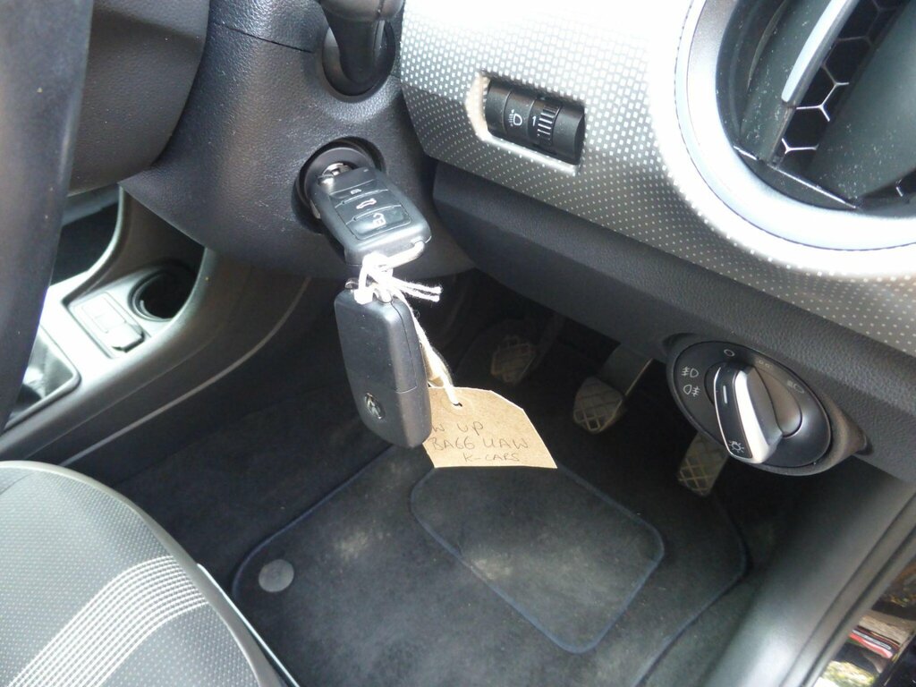 Volkswagen Up Move Up Blue #13