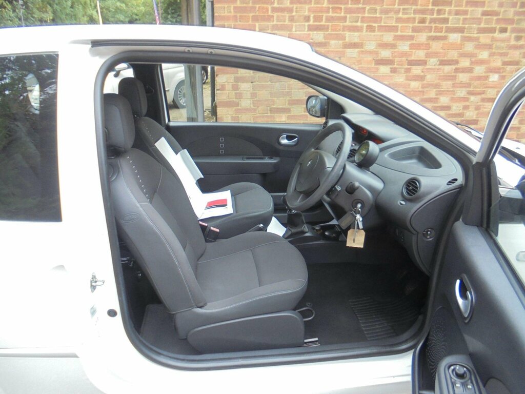 Renault Twingo 1.2 Extreme Euro 4 White #11