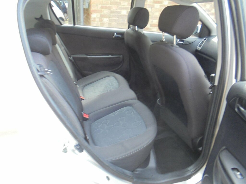 Hyundai I20 1.2 Classic Blue #11