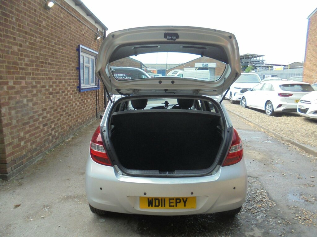Hyundai I20 1.2 Classic Blue #7