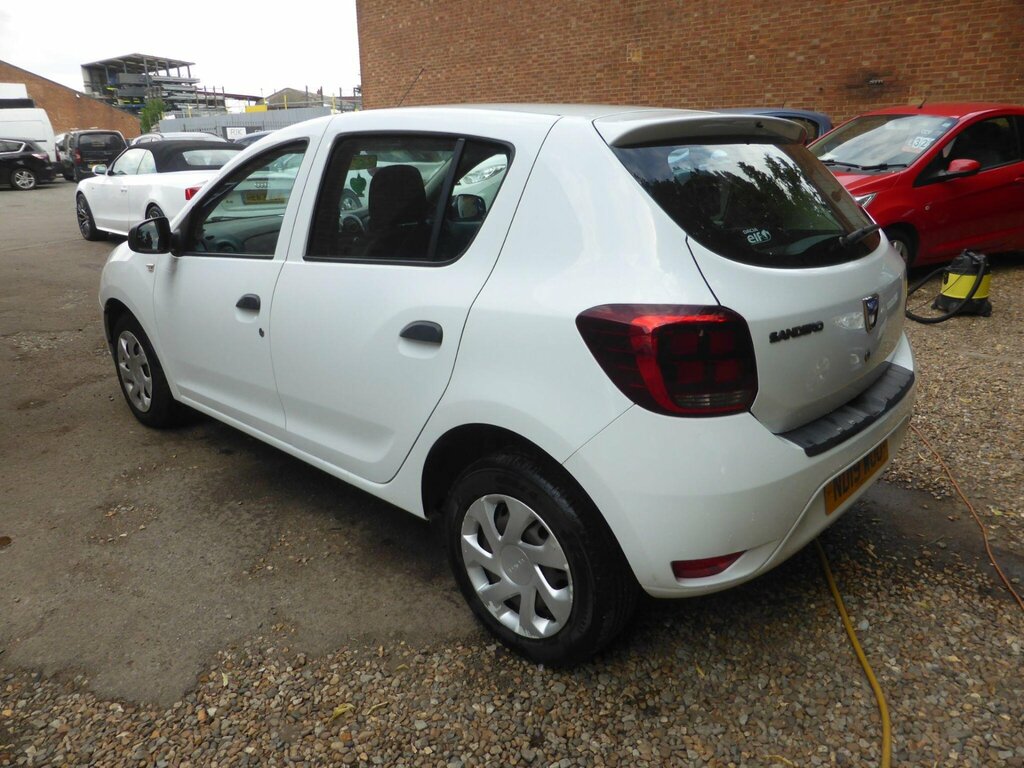 Dacia Sandero 1.0 Sce Essential Euro 6 White #6