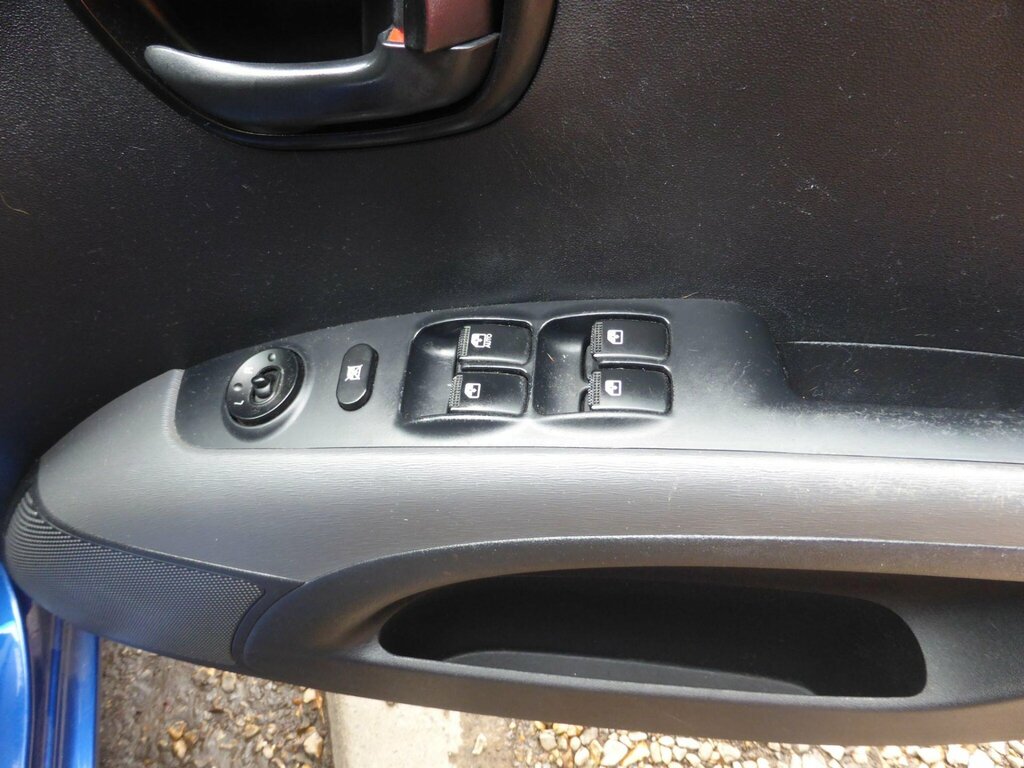 Hyundai I10 Active 5-Door White #15